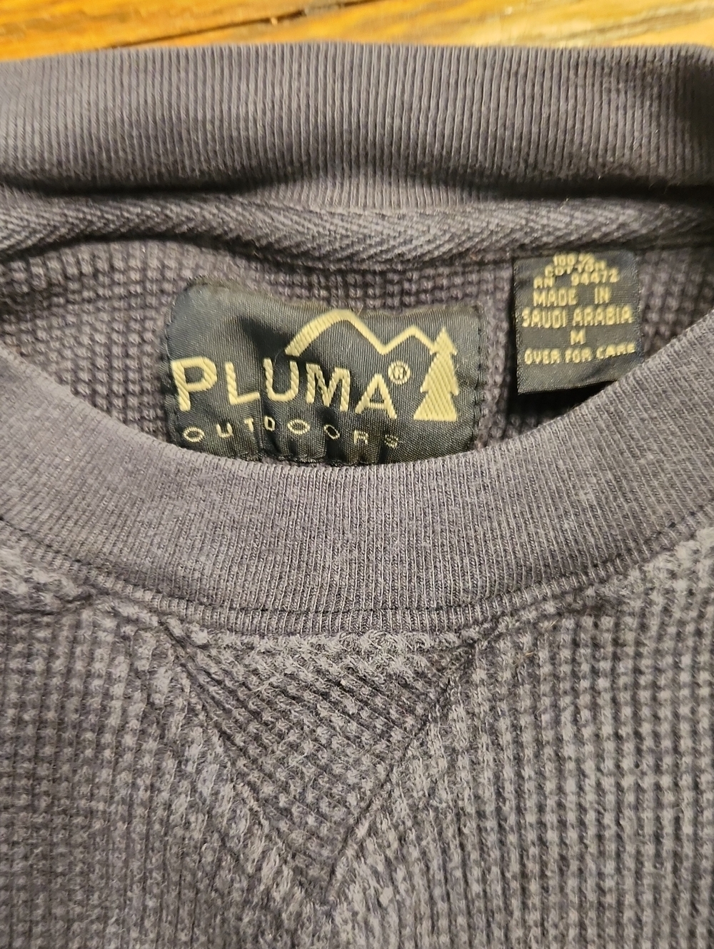 Pluma Outdoors Men's Navy Waffle-Knit Crew Sweatshirt